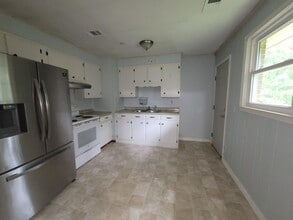 25 Orangeburg Dr in Wagener, SC - Building Photo - Building Photo