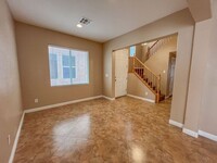 8988 Winchester Ridge St in Las Vegas, NV - Building Photo - Building Photo