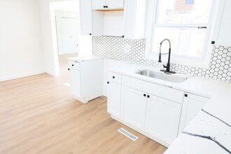 1317 Fairview Ave in Joliet, IL - Building Photo - Building Photo