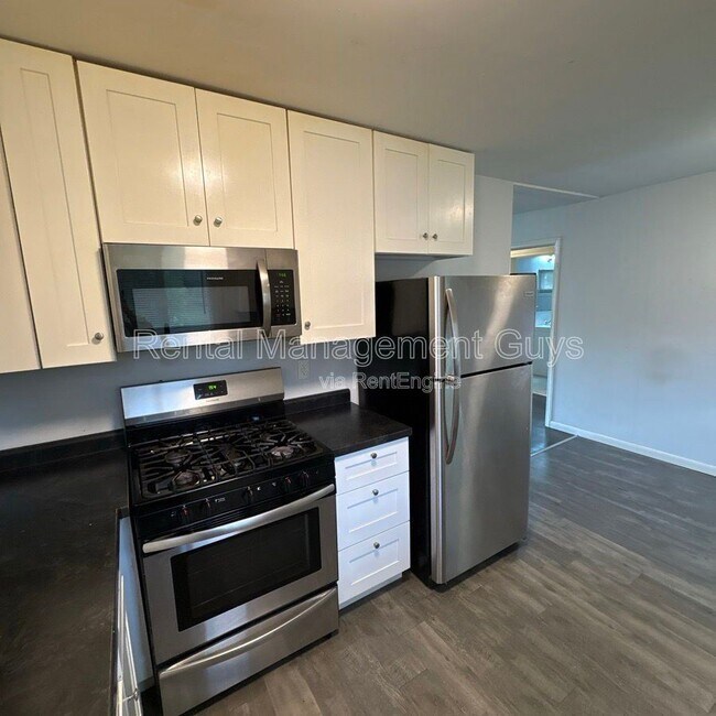 property at 2059 Burns Ave