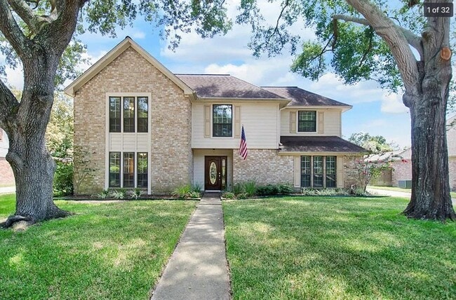 18111 Shireoak Dr
