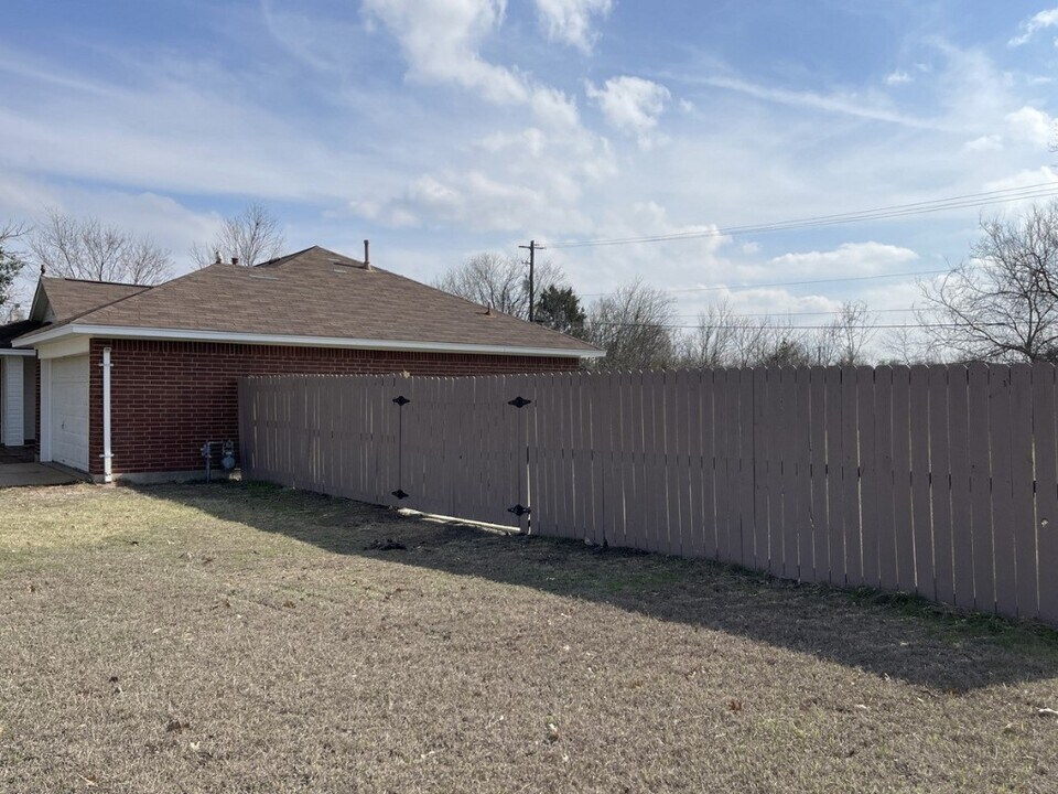 1505 St Croix Ln in Pflugerville, TX - Building Photo