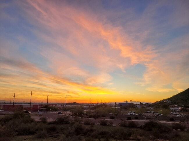 Ironwood Apartments in Phoenix, AZ - Foto de edificio - Building Photo
