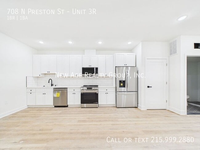 708 N Preston St, Unit Unit 3R