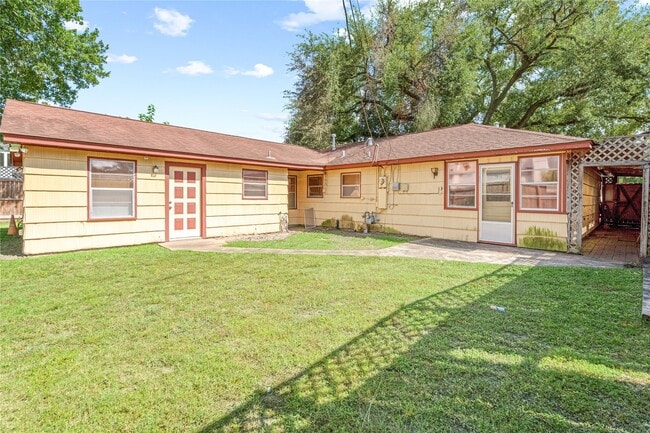 property at 1457 Confederate Rd