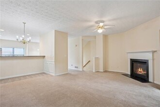 529 Lantern Wood Dr in Scottdale, GA - Building Photo - Building Photo