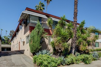 1728 Grevelia St in South Pasadena, CA - Building Photo - Building Photo