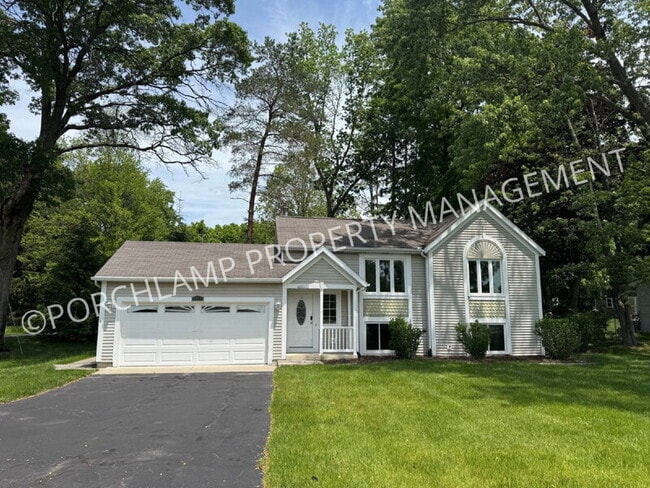 property at 6235 Cascade Rd SE