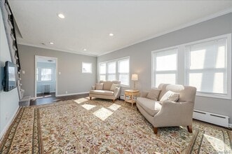 311 E Market St in Long Beach, NY - Building Photo - Building Photo