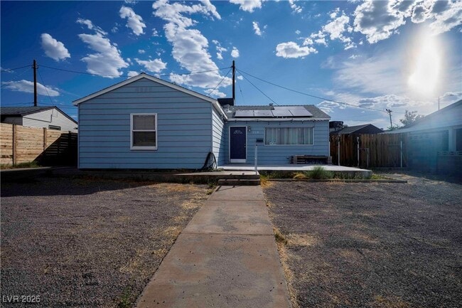 550 Karen Way in Henderson, NV - Building Photo - Building Photo