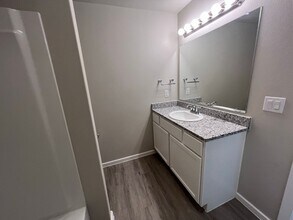 2138 N Texas Ave in Lubbock, TX - Foto de edificio - Building Photo