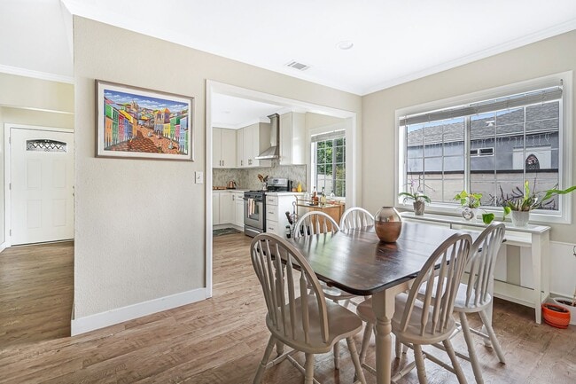 property at 7608 Whitsett Ave