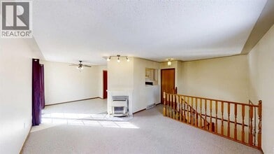 9406-9100 100 Ave. in Grande Prairie, AB - Building Photo - Building Photo