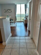 3000 Coral Wy in Coral Gables, FL - Building Photo - Building Photo