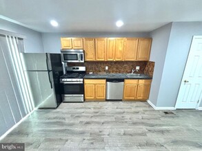 2310 E Cabot St in Philadelphia, PA - Foto de edificio - Building Photo