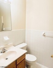 64 Isabella Ave in Newark, NJ - Building Photo - Building Photo