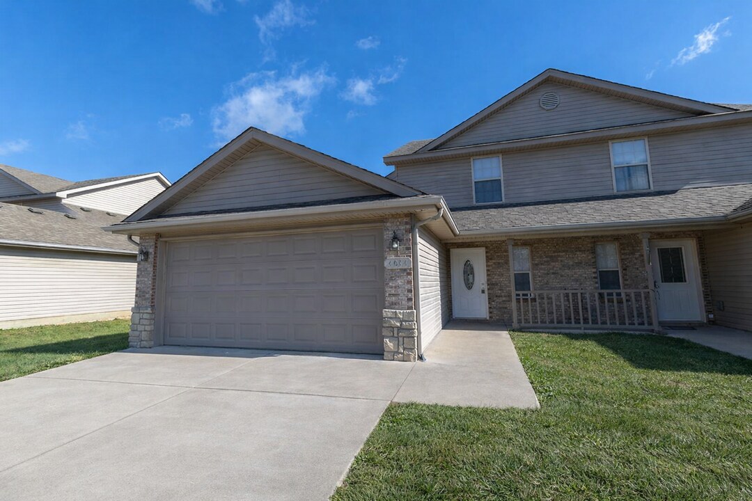 4012-4014-4014 Arctic Fox Dr in Columbia, MO - Building Photo