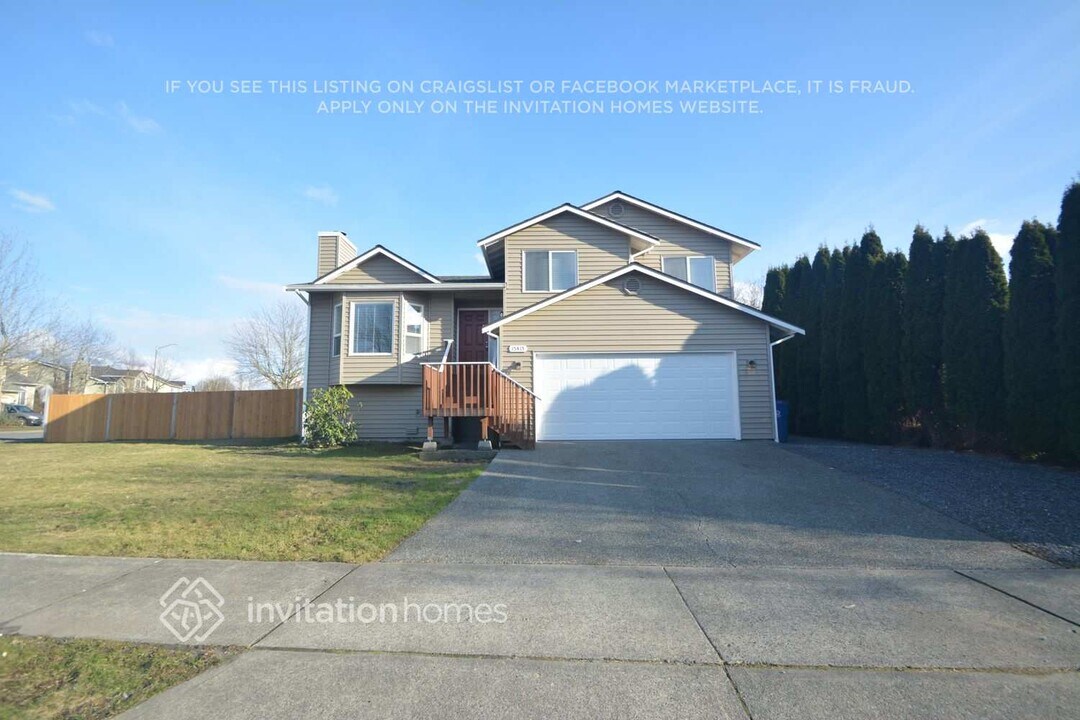 15415 Heintz Ave SE in Monroe, WA - Building Photo