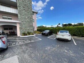 2775 Taft St in Hollywood, FL - Building Photo - Building Photo