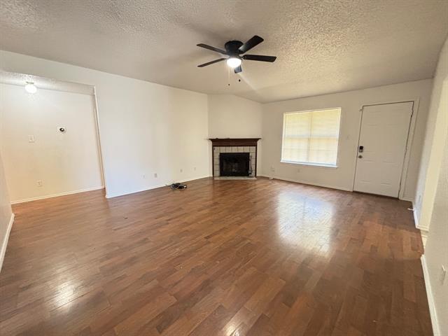 1721 Whispering Cove Trail in Fort Worth, TX - Building Photo - Building Photo