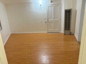 3334 Altura Ave in Glendale, CA - Building Photo