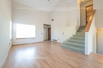 21731 E Kent Dr in Aurora, CO - Foto de edificio - Building Photo