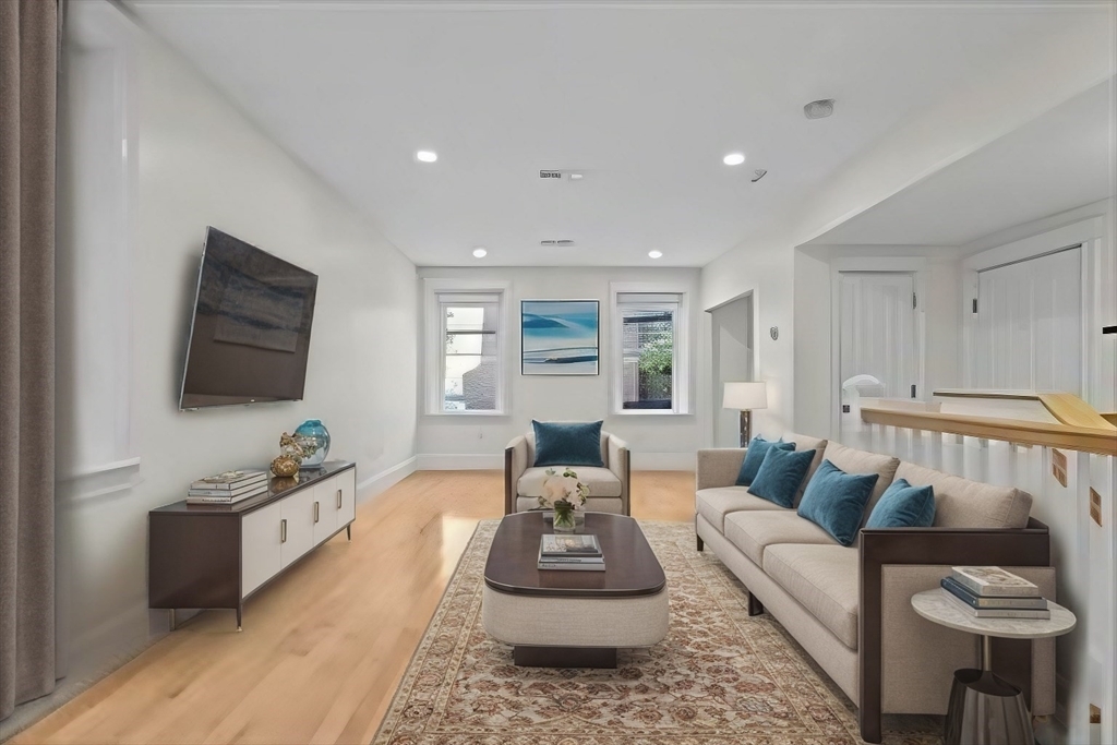 79 Lubec St, Unit #1A in Boston, MA - Building Photo