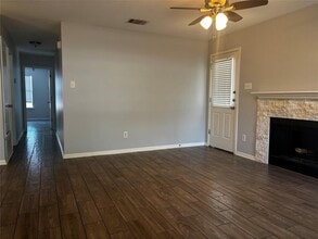 501 Texas Ave in Round Rock, TX - Building Photo - Building Photo