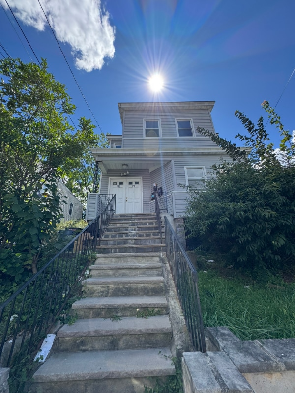 18-20-20 Lanark Ave in Newark, NJ - Building Photo - Building Photo