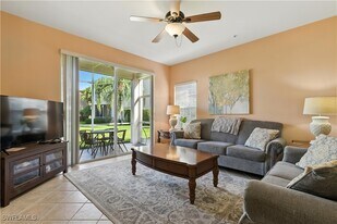 1415 Sweetwater Cove in Naples, FL - Building Photo