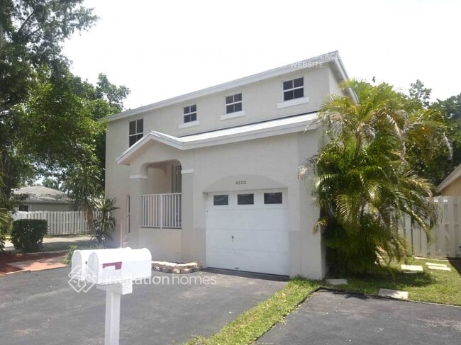 4220 SW 72nd Terrace