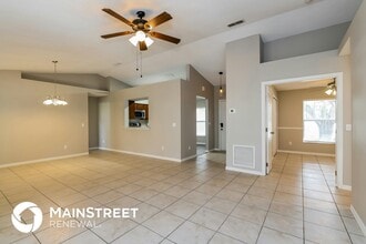 10624 Lake Ralph Dr in Clermont, FL - Building Photo - Building Photo