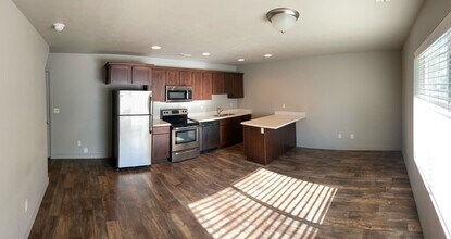 730 E 150 N in Vineyard, UT - Building Photo - Building Photo