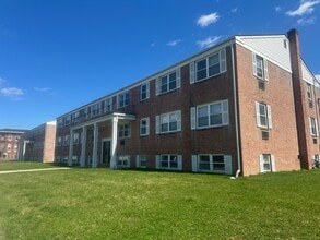 Greentree Apts-Quakertown in Quakertown, PA - Building Photo - Building Photo