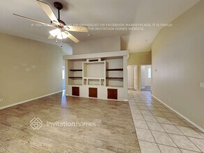 13516 W Solano Dr in Litchfield Park, AZ - Foto de edificio - Building Photo