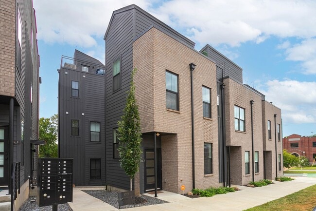 property at 1701 Porter Rd