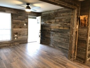 4200 Valview Dr in Waco, TX - Building Photo - Building Photo