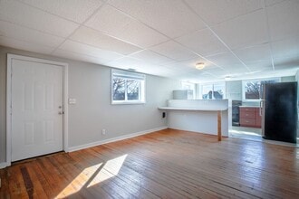 84 E Main St in Brevard, NC - Building Photo - Building Photo