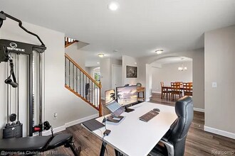 61171 Saddlecreek Dr in South Lyon, MI - Foto de edificio - Building Photo