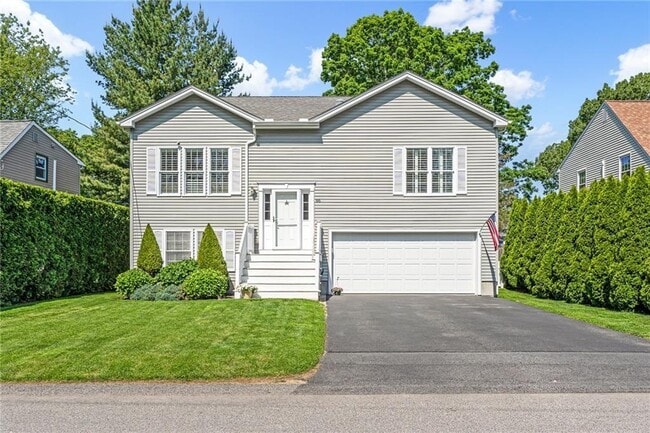 property at 86 Inkberry Trail