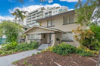 314 NE 26th Terrace in Miami, FL - Building Photo - Building Photo