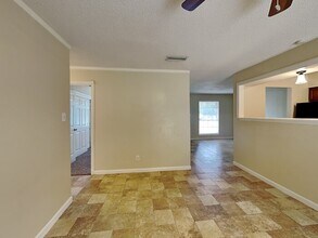 1233 Saturn Dr in Cedar Hill, TX - Building Photo - Building Photo
