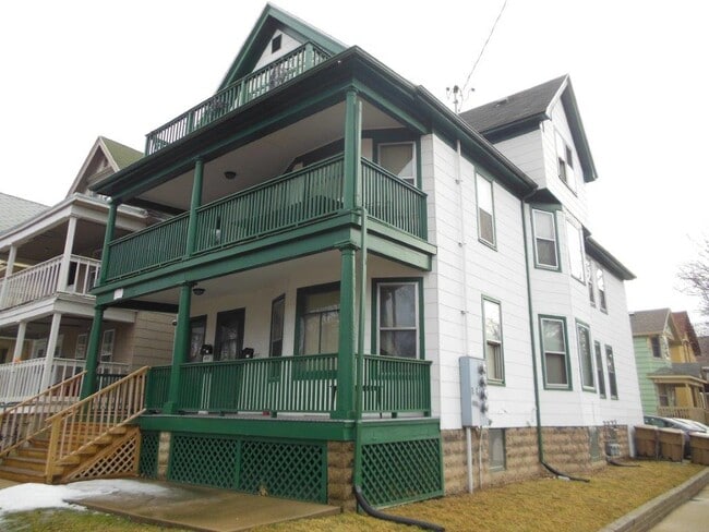 451 W Mifflin St, Unit 3 in Madison, WI - Building Photo - Building Photo