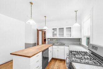 21 Biltmore St in Springfield, MA - Building Photo - Building Photo