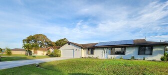 881 SW General Patton Ter in Port St. Lucie, FL - Building Photo