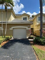 2398 Pasadena Way in Weston, FL - Building Photo