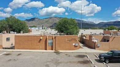 2604 Muriel St NE in Albuquerque, NM - Building Photo - Building Photo