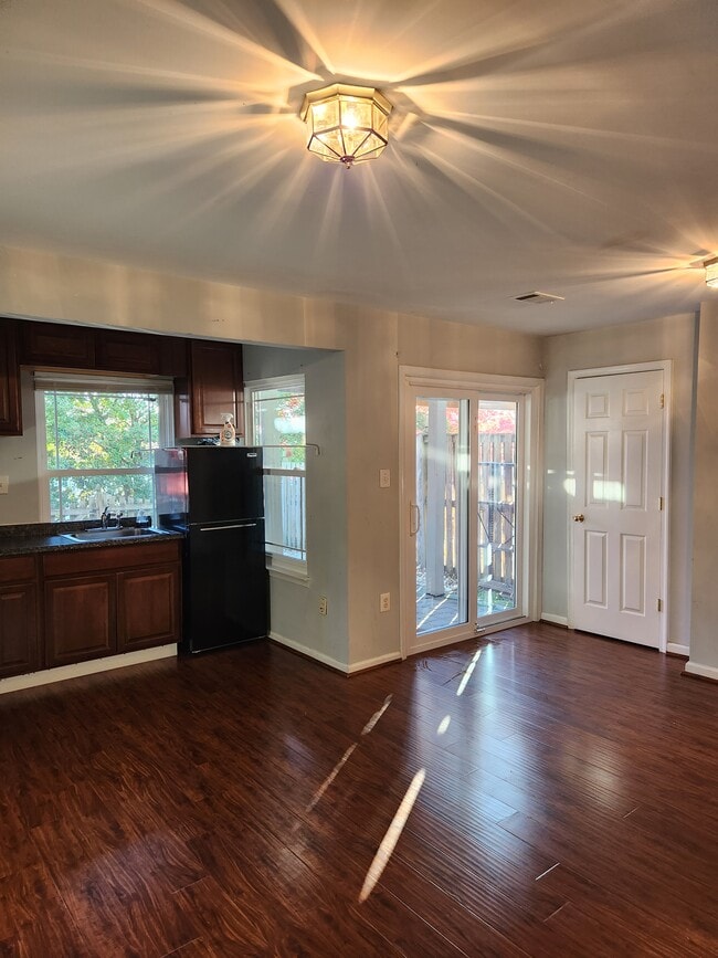 44153 Paget Ter in Ashburn, VA - Building Photo - Building Photo
