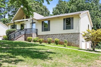 324 Tammy Sue Dr in Center Point, AL - Building Photo - Building Photo