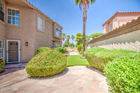 6832 W Morrow Dr in Glendale, AZ - Foto de edificio - Building Photo